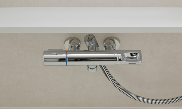 サーモスタット水栓