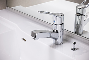 シングルレバー混合水栓