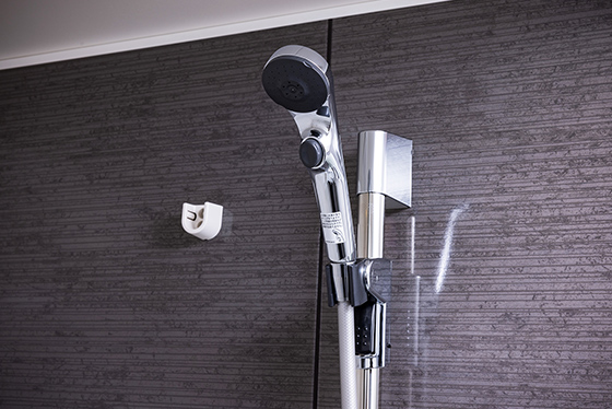 手元止水付シャワーヘッド