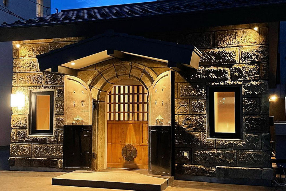 寿し江草（寿司／徒歩11分・約840m）