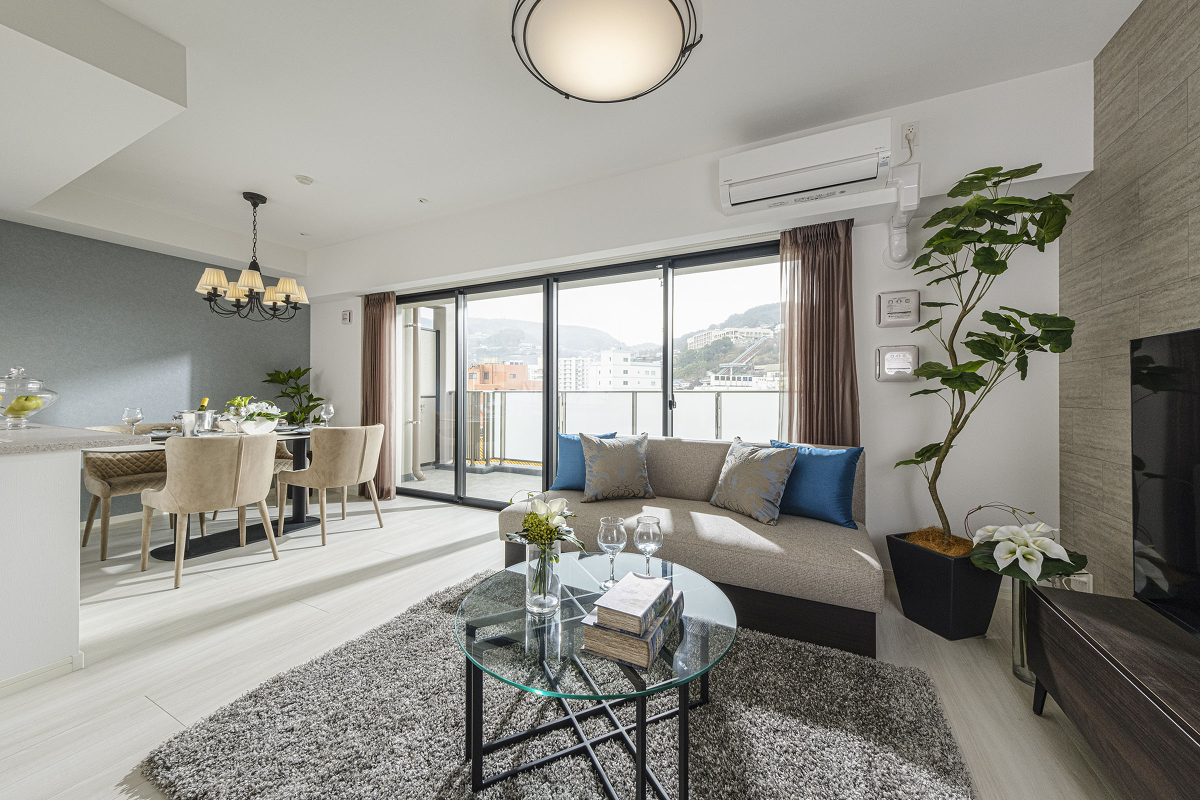 リビングダイニング