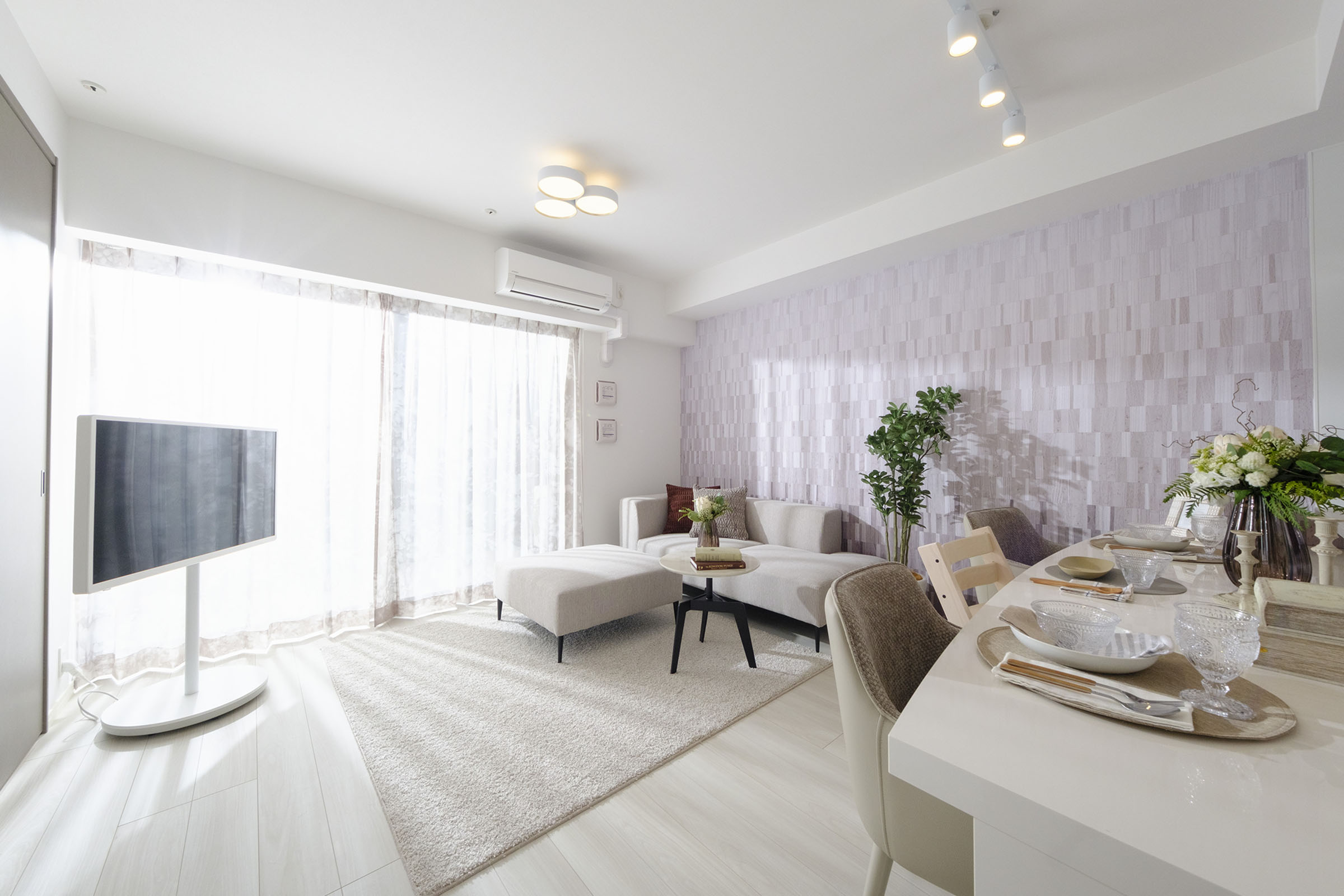 リビングダイニング